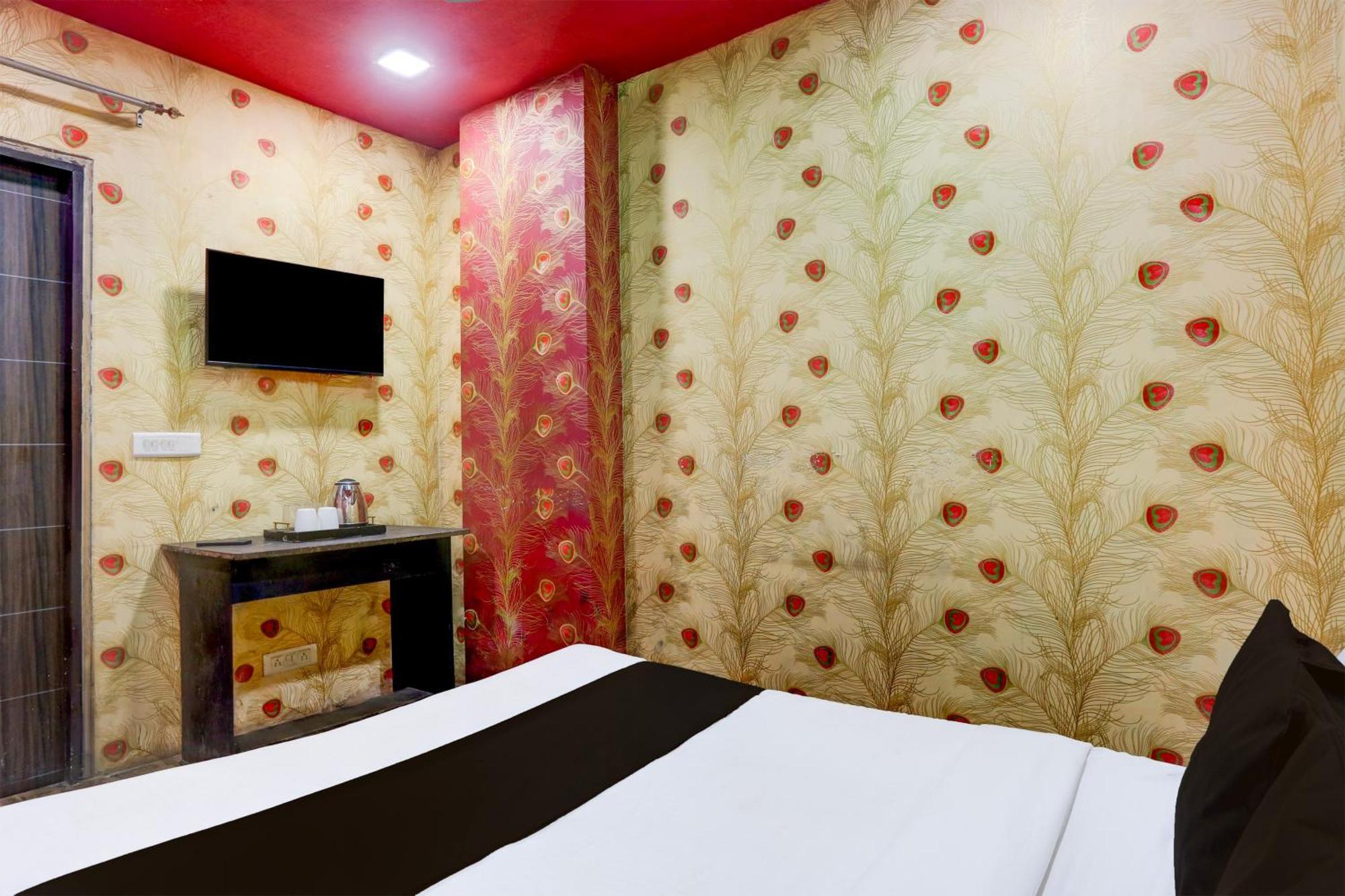 Super Hotel O S J Residency 德里 外观 照片