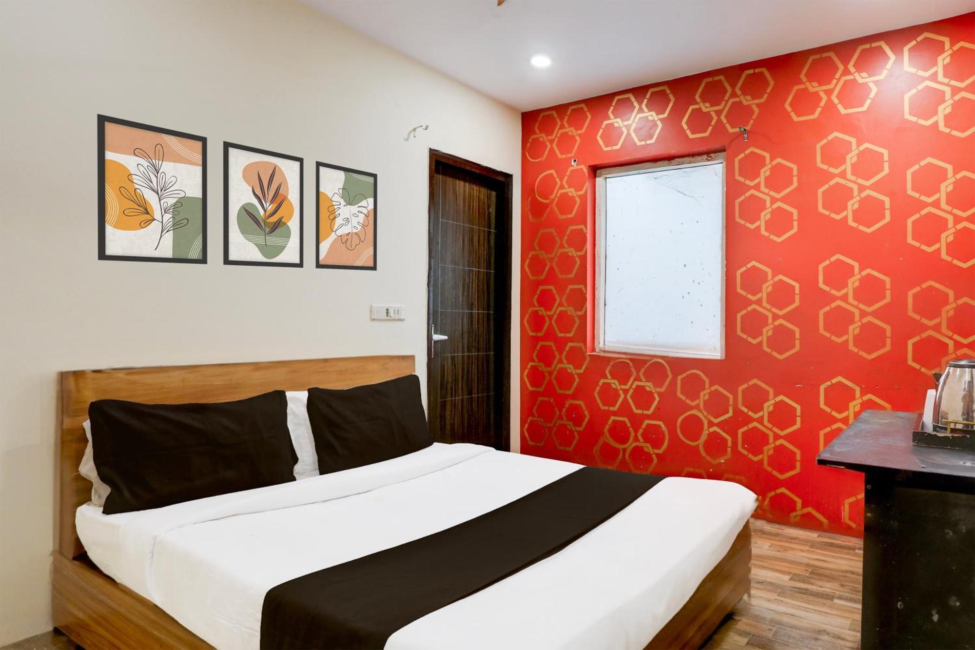 Super Hotel O S J Residency 德里 外观 照片